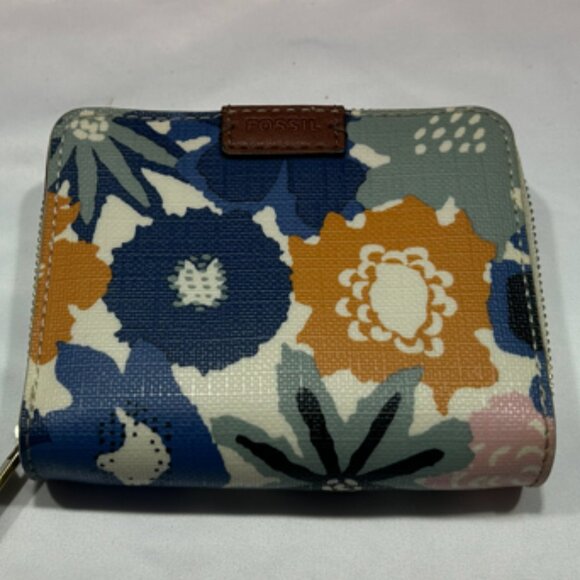 Small Fossil Floral Wallet - Picture 1 of 7